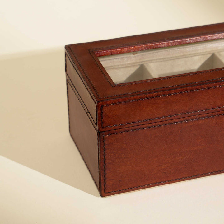 Luxury Leather Watch Box Elegant and Secure Timepiece Storage