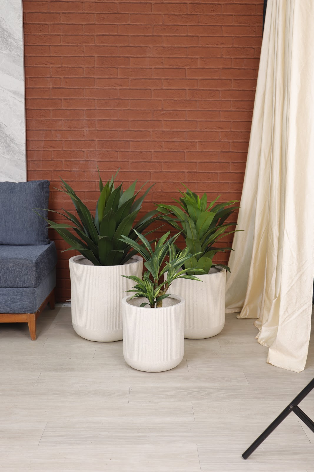 Expobazaar Ribbed Grey Cylindrical Stone‑Finish Large Planter