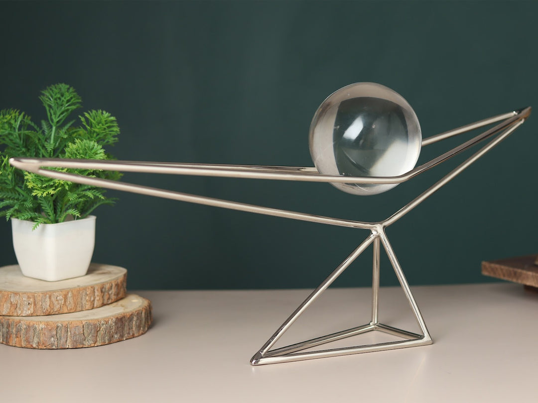 Expobazaar Orbs Triangular Nexus With Crystal Ball
