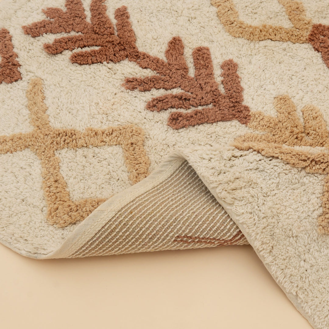 Beige Diamond Arrow Tufted Cotton Bath Mat, View 5