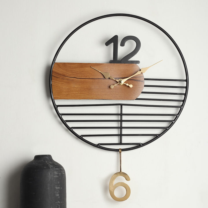 Expobazaar Ringmaster Black Steel Wall  Clock