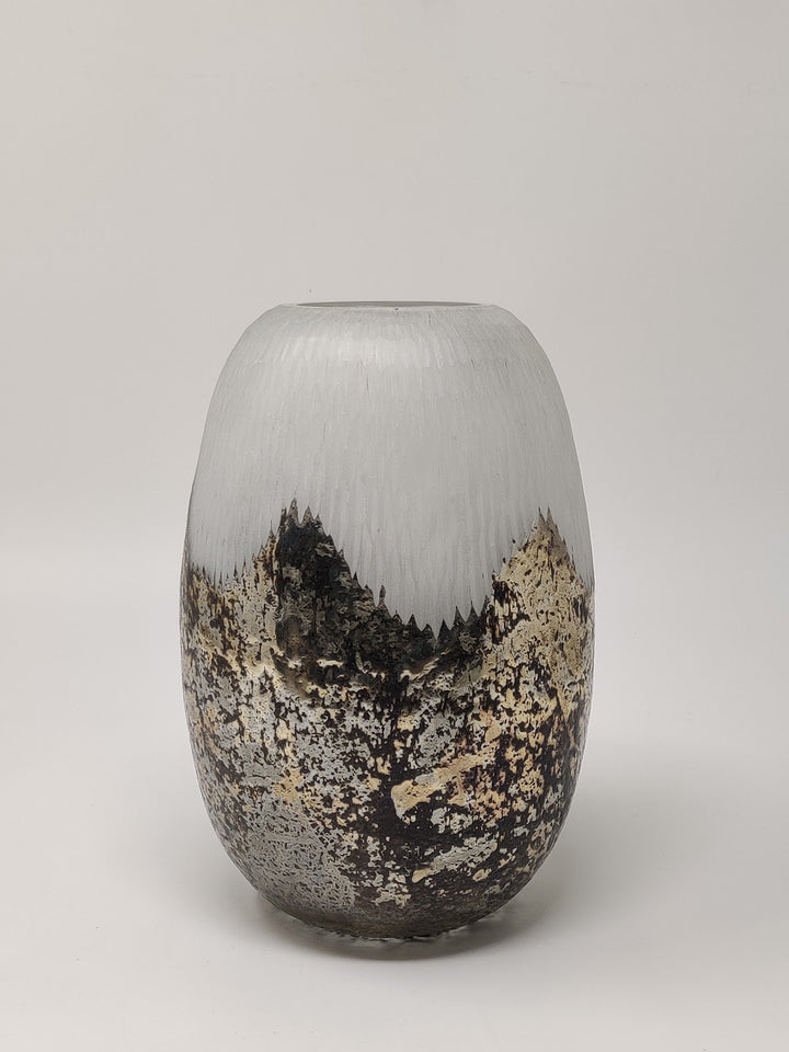 Expobazaar Silver Foil Net Cut Handcrafted Vase