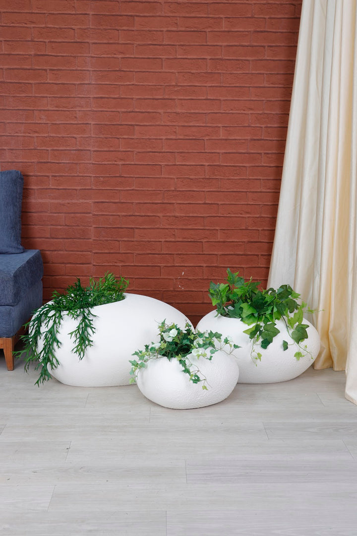 Expobazaar Modern PebbleForm FRP Small Planter