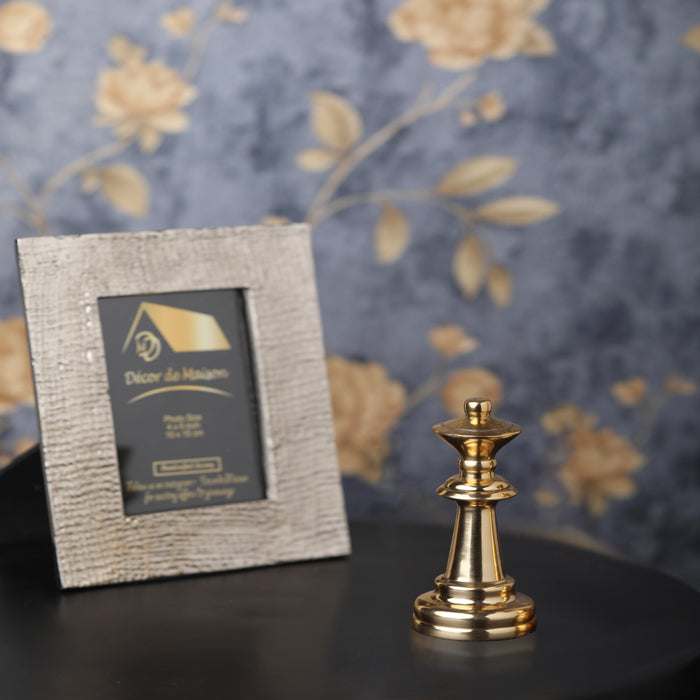 Expobazaar chess gold Queen small