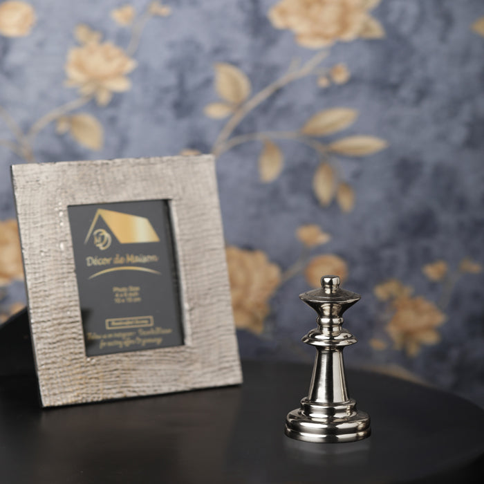 Expobazaar chess silver Queem small