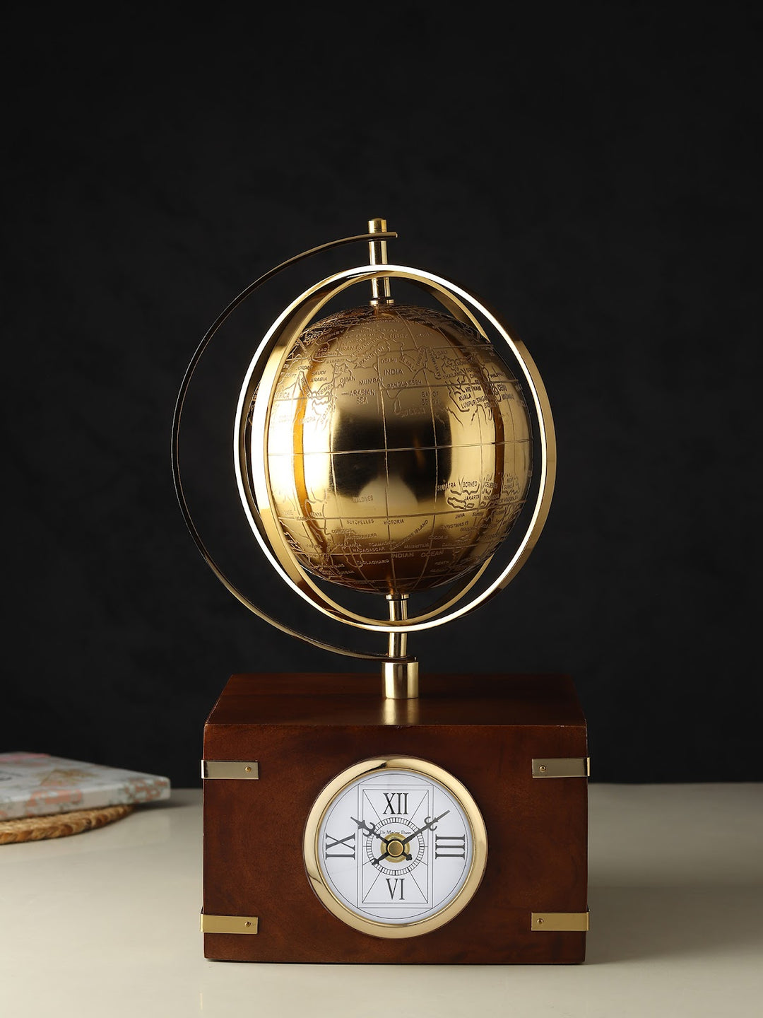 Expobazaar Atlasphere Gold Table Clock