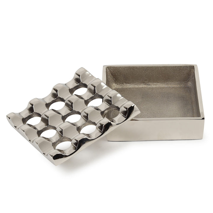 Expobazaar AlaricÂ’s silver ashtray
