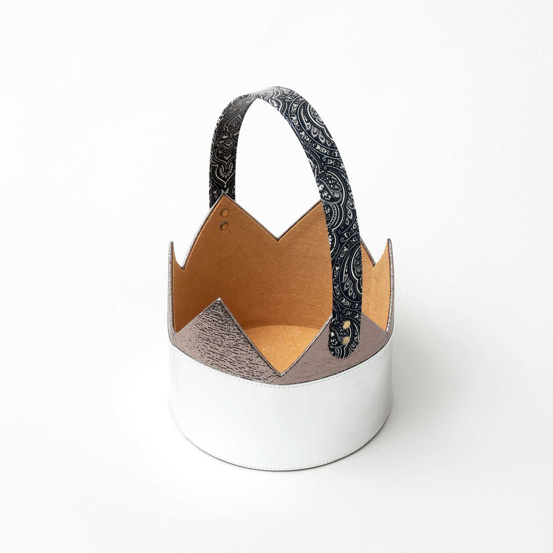Regal Crown Shaped Basket for Elegant Wedding and Gift Hampers