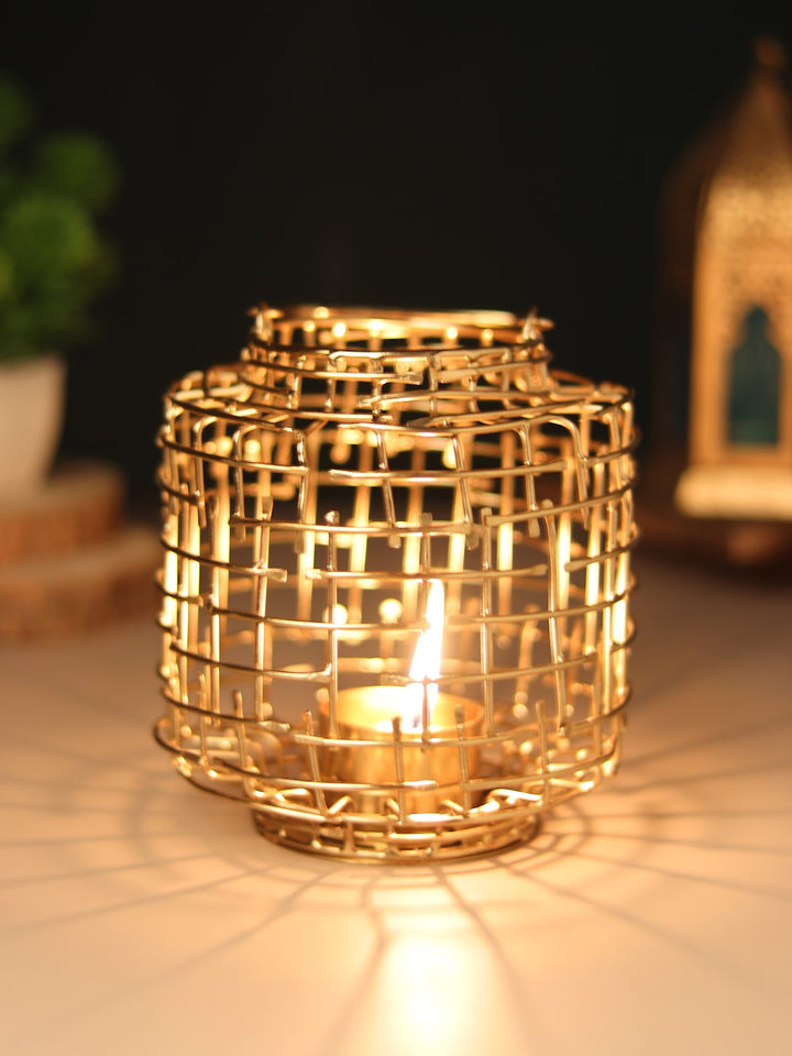 Expobazaar Basketweave Gold Tea Light Holder