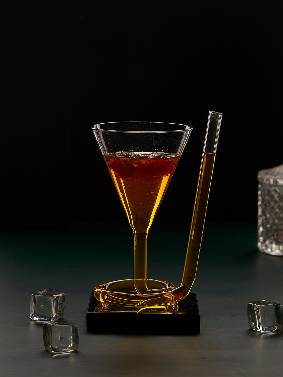 Roll Sip Designer Glass in borosilicate glass, 200 ml