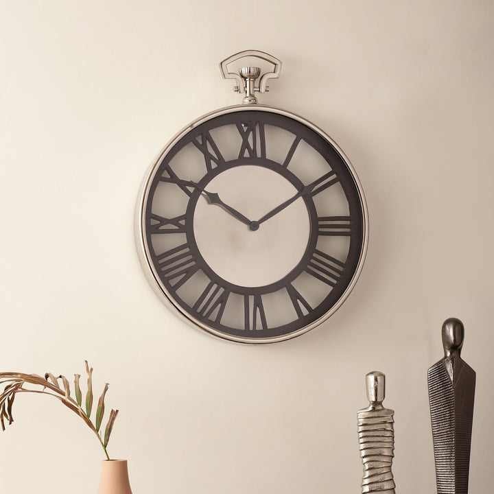 Expobazaar Vigil Wall Clock In Silver