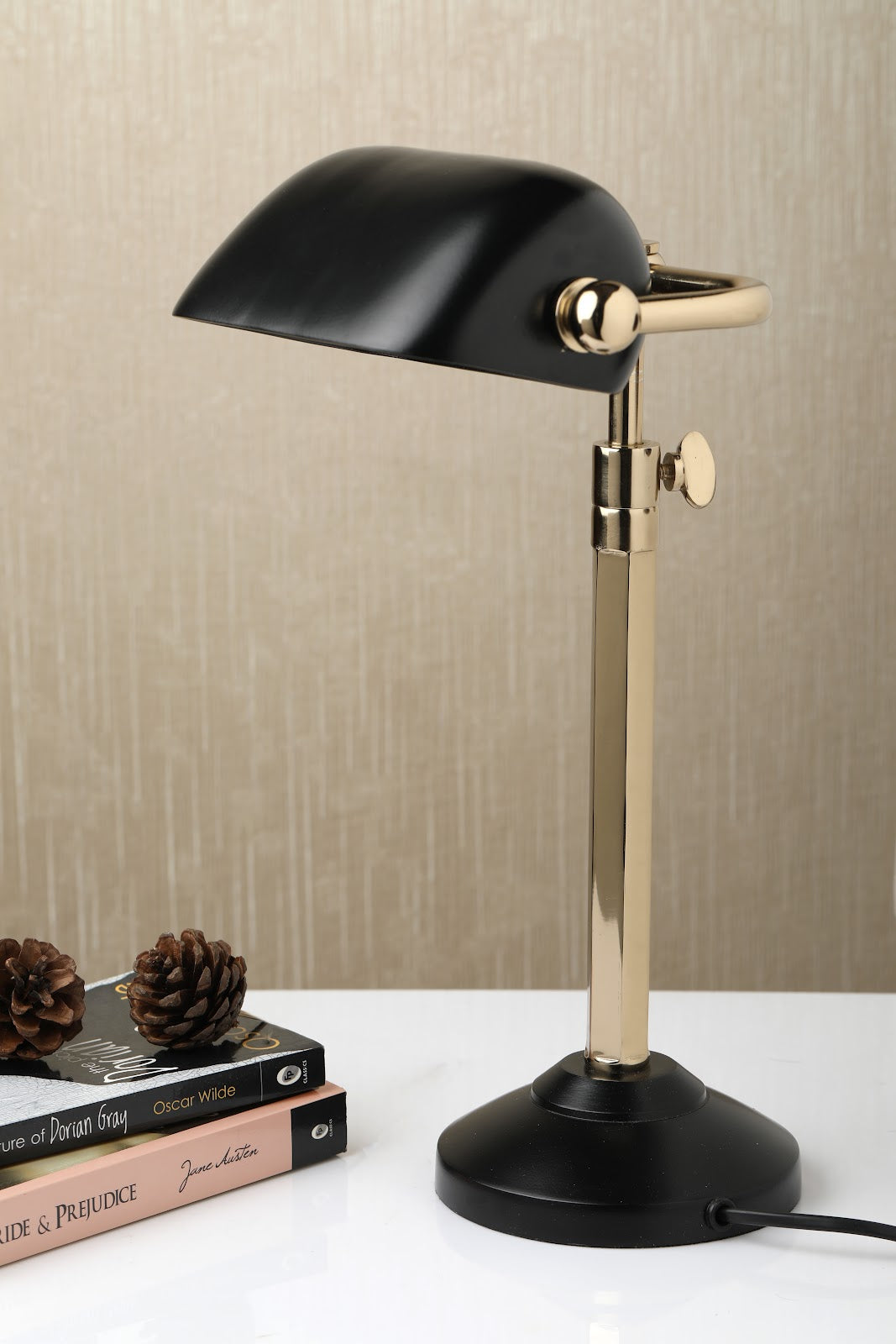 Expobazaar Handcrafted Black Banker's Adjustable Lamp