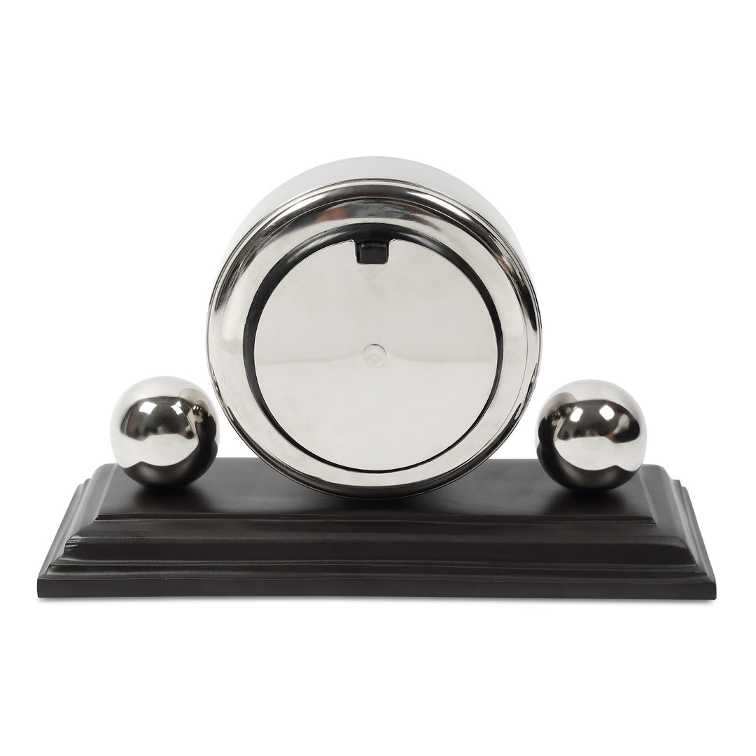 Expobazaar Orbitron table clock in silver