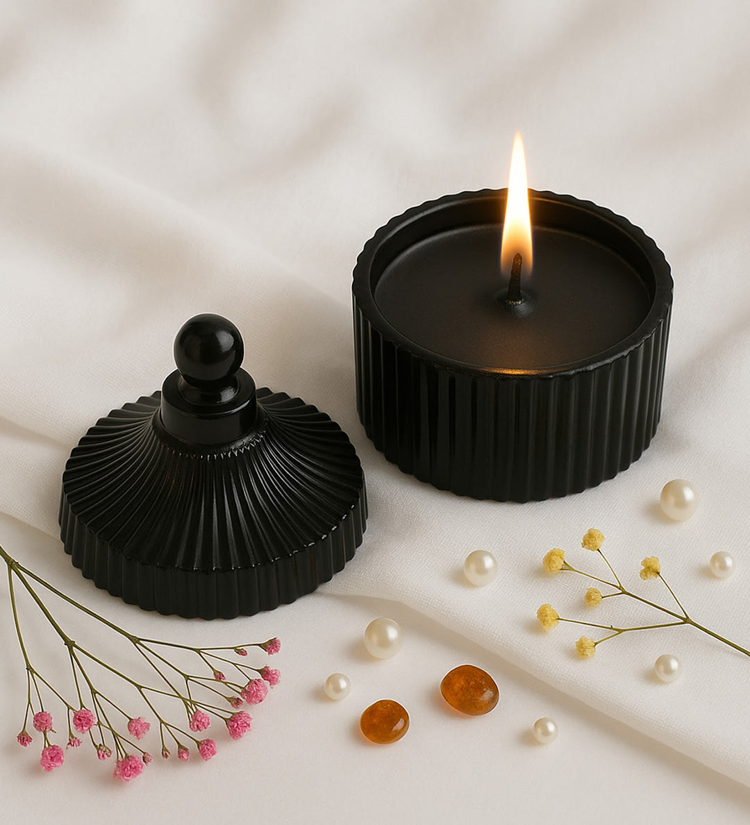 Expobazaar Elara Midnight Oud Candle in Jar