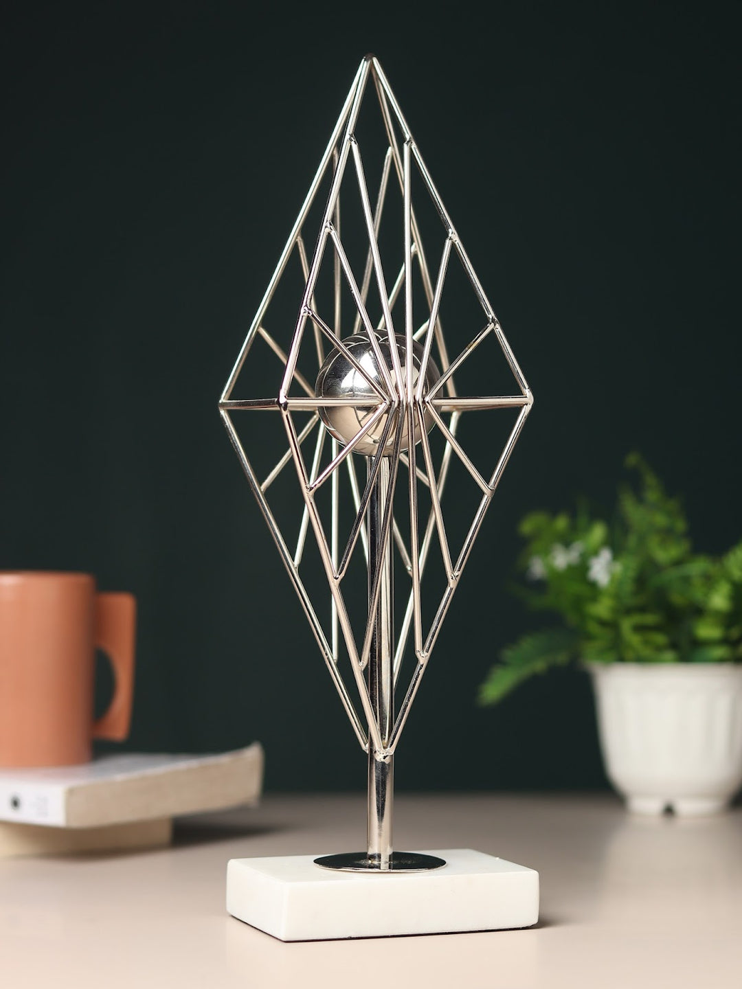 Expobazaar Diamond Prism Decor in Silver