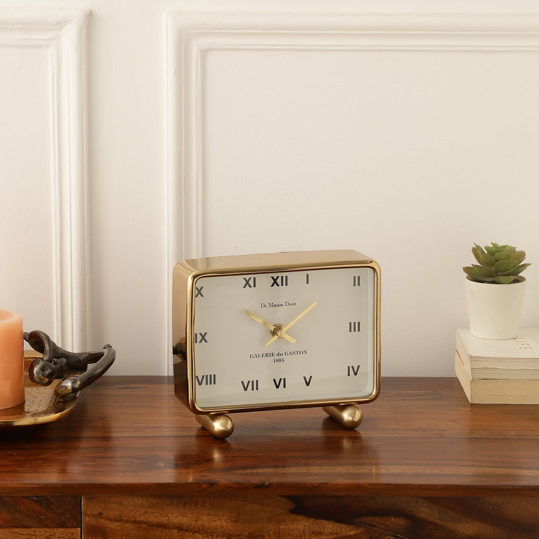 Expobazaar Mullins Gold Aluminium Table clock