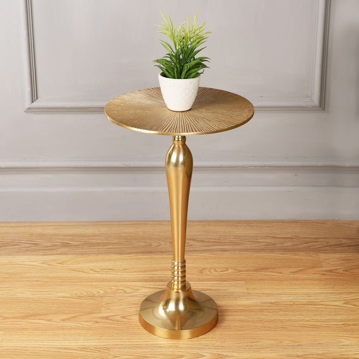 Expobazaar The Carla Side Table in Gold