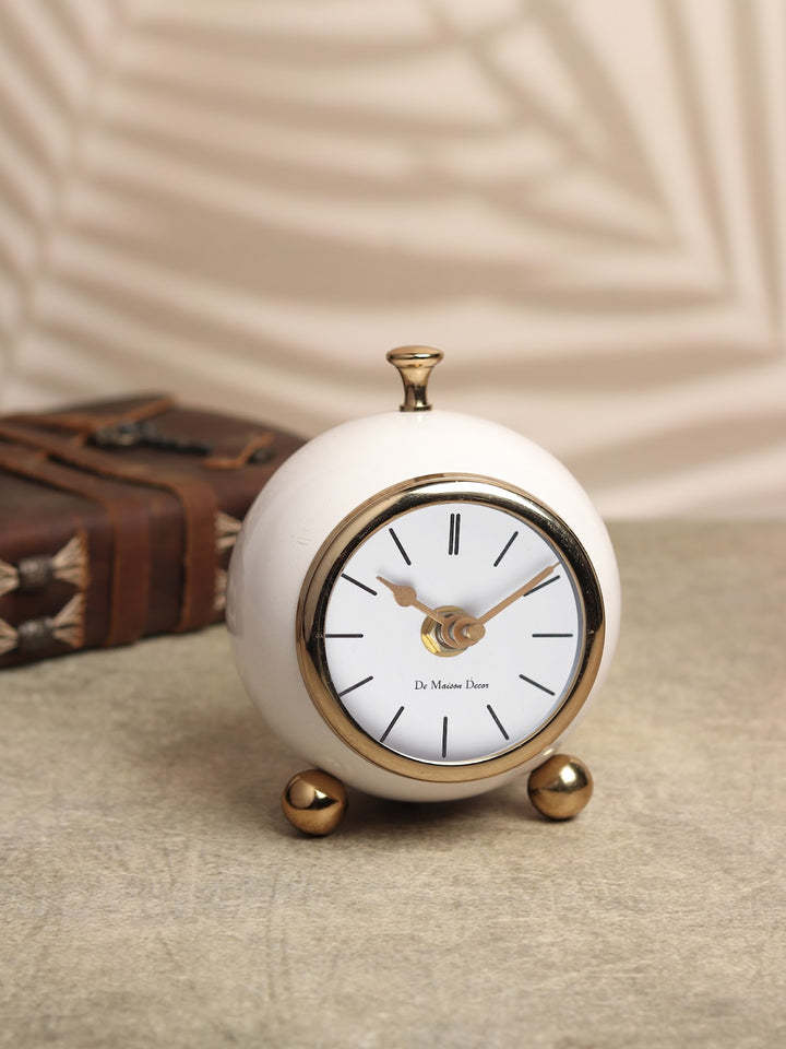 Expobazaar Sphere TimeKeeper table clock in White
