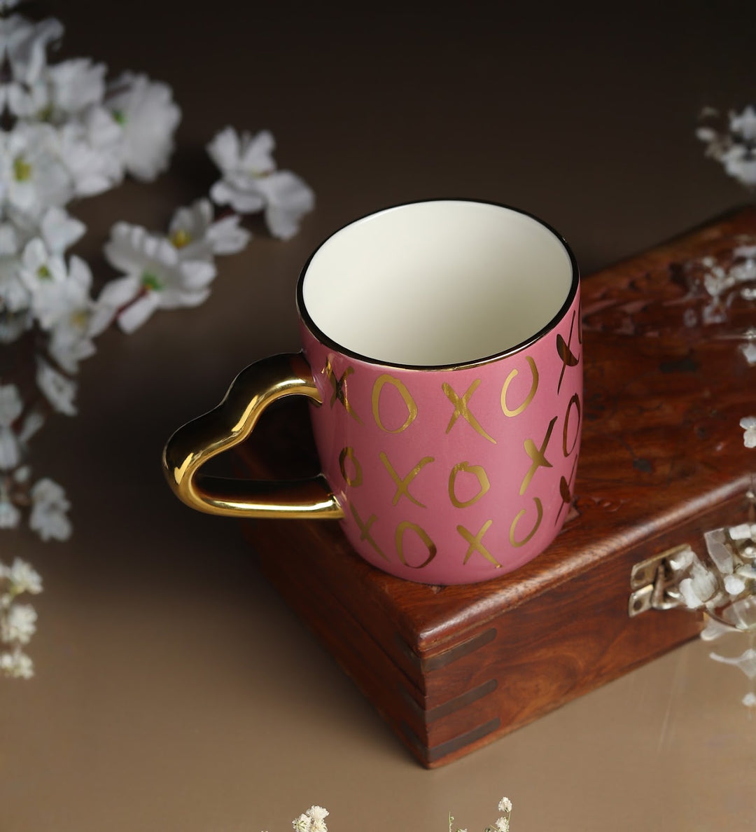Love Quote Ceramic Coffee Mug with Gold Heart Handle Crush XOXO Mauve view 1