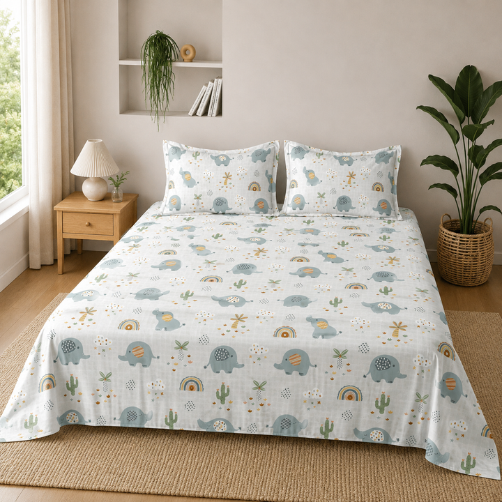Kids Playful Duck Print Bedsheet
