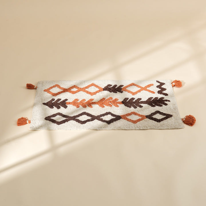 Rust Boho Arrow Tufted Cotton Bath Mat