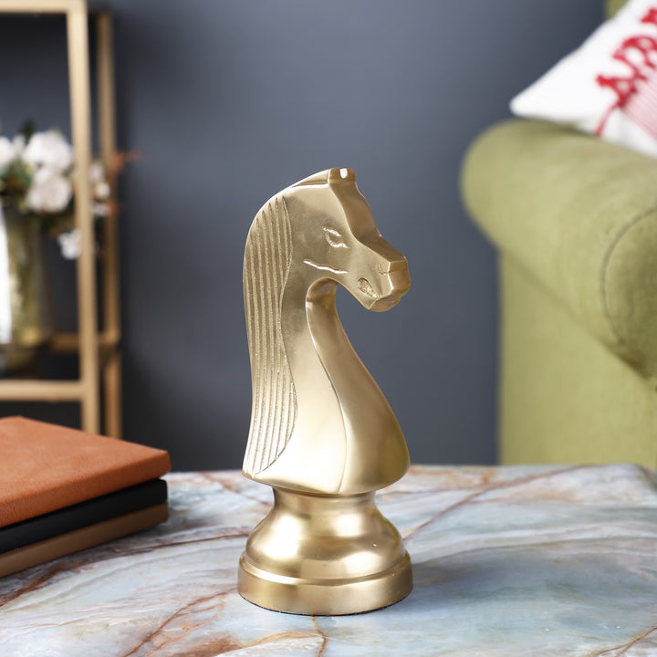 Expobazaar Chess Horse Gold Showpiece