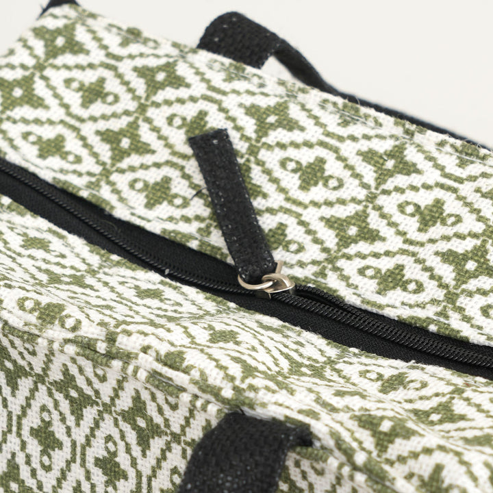 Express Jute Lunch Bag, Black and White Print, View 3