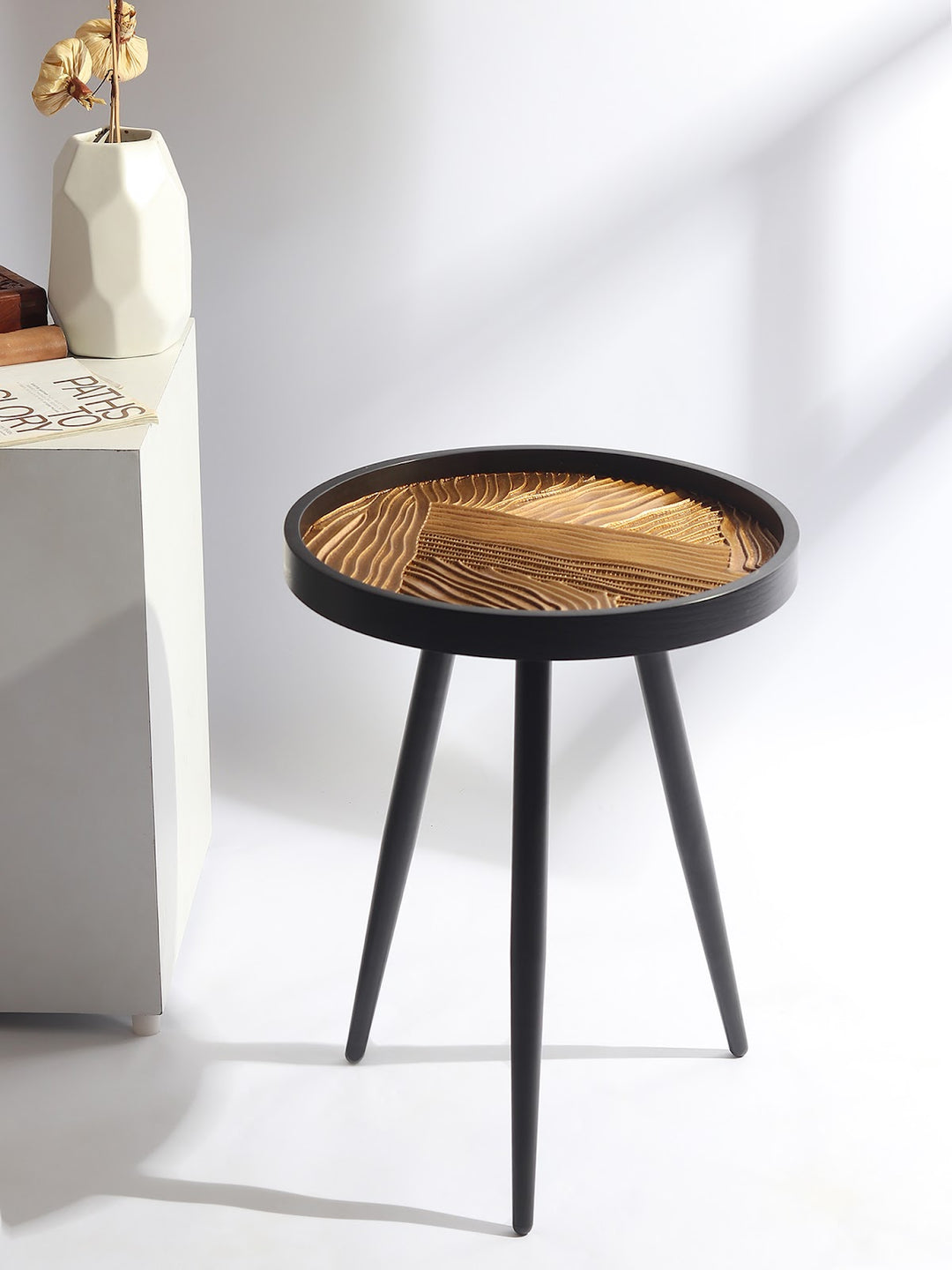 Expobazaar Dune Round Table  Medium