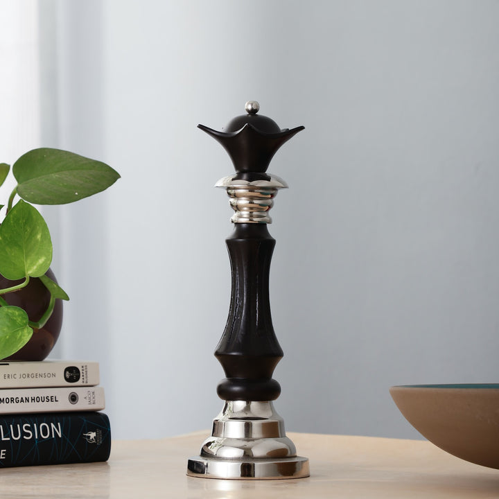 Expobazaar Regina Victoris Silver Black Queen Chess