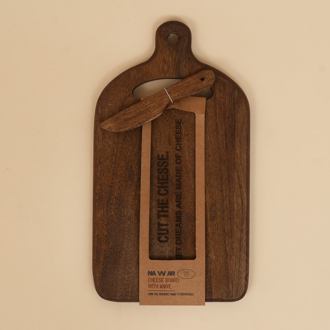 Mini mango wood cheese board with knife