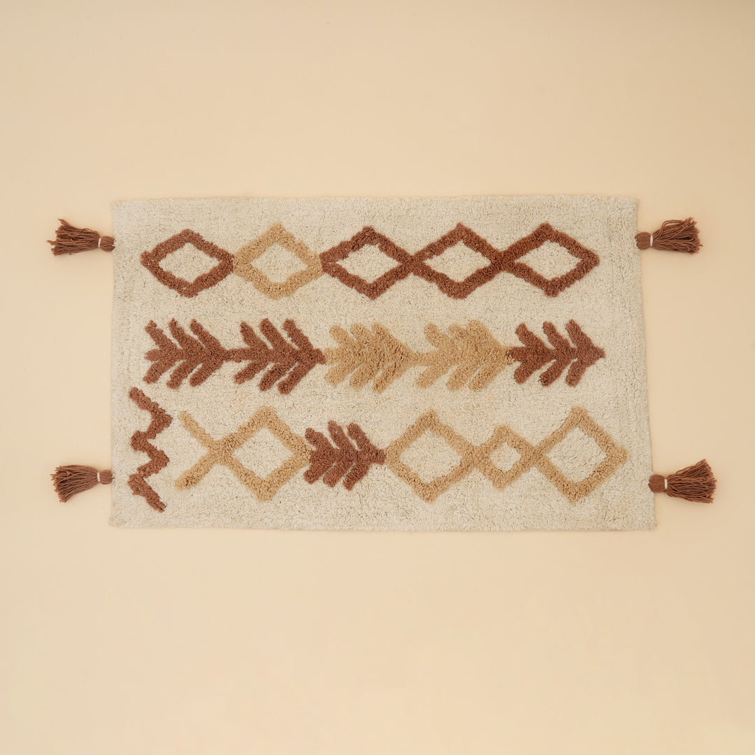 Beige Diamond Arrow Tufted Cotton Bath Mat, View 3