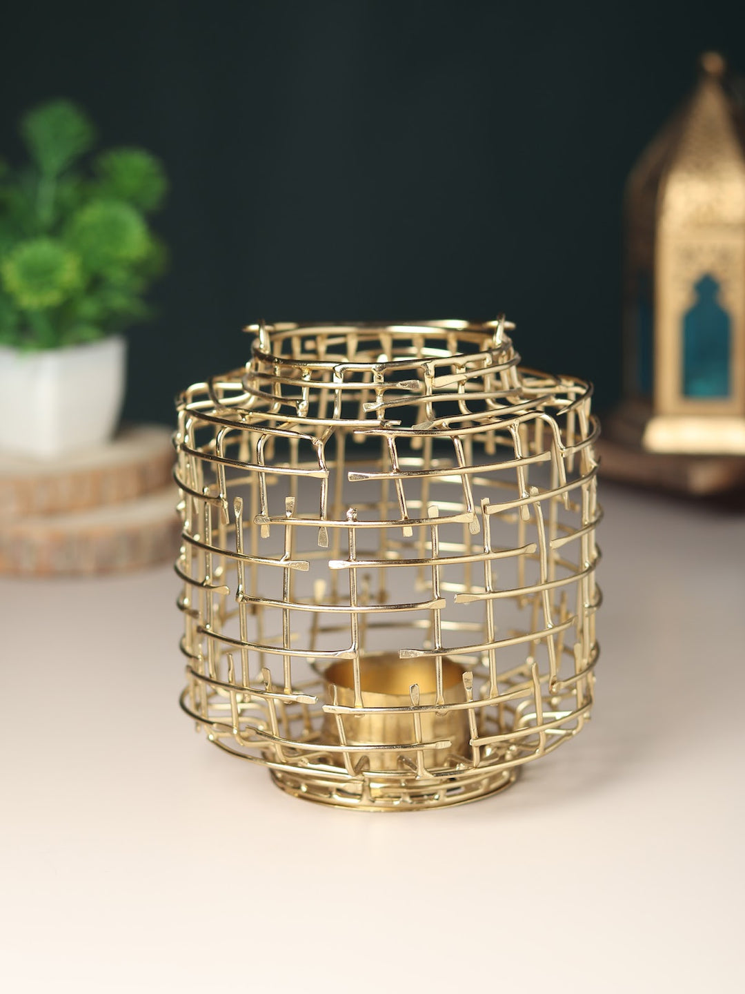 Expobazaar Basketweave Gold Tea Light Holder