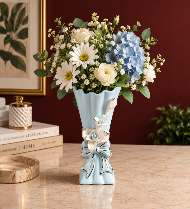 Isolde Fleur Floral Porcelain Vase Blue Small view 1