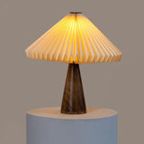 Expobazaar Ballet Table Lamp