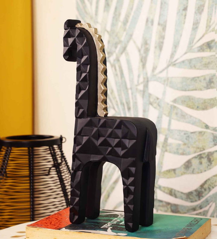 Expobazaar Modern Geometric Giraffe Resin Sculpture for Home Decor