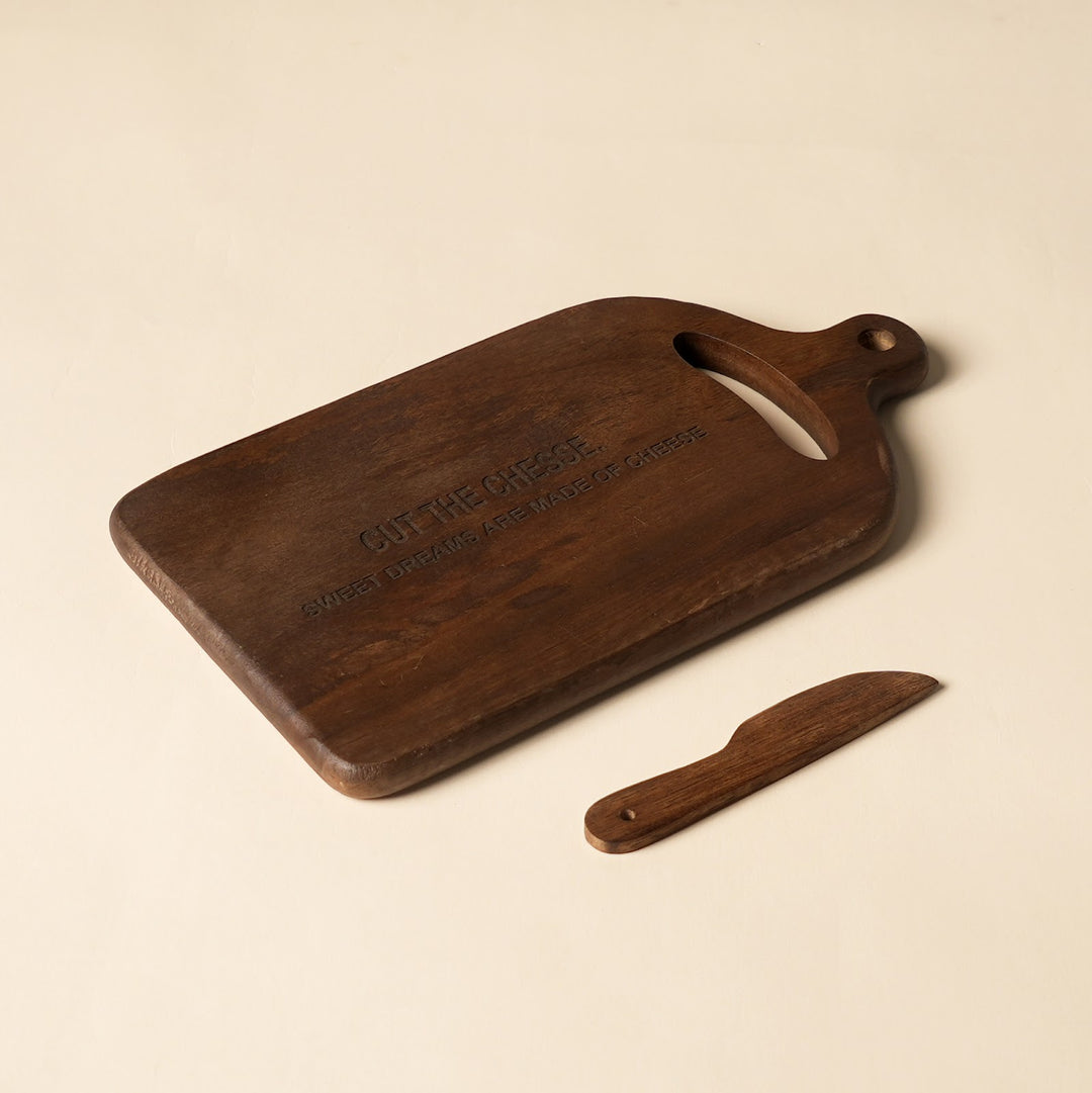 Mini mango wood cheese board with knife