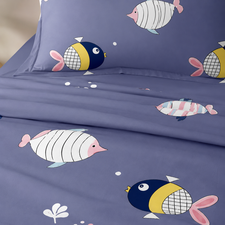 Kids Playful Animal Print Bedsheet