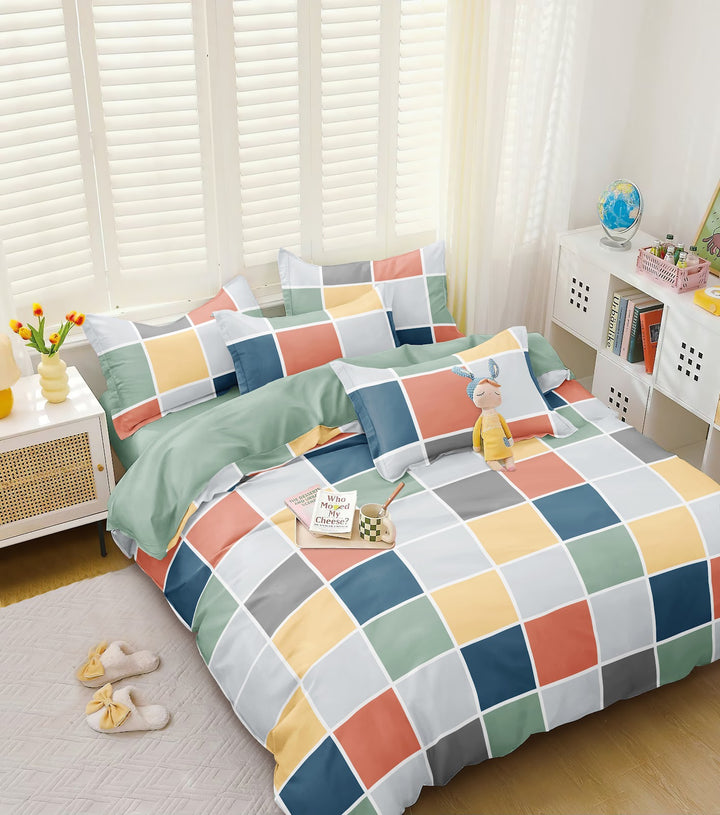 Kids Playful Abstract Print Bedsheet