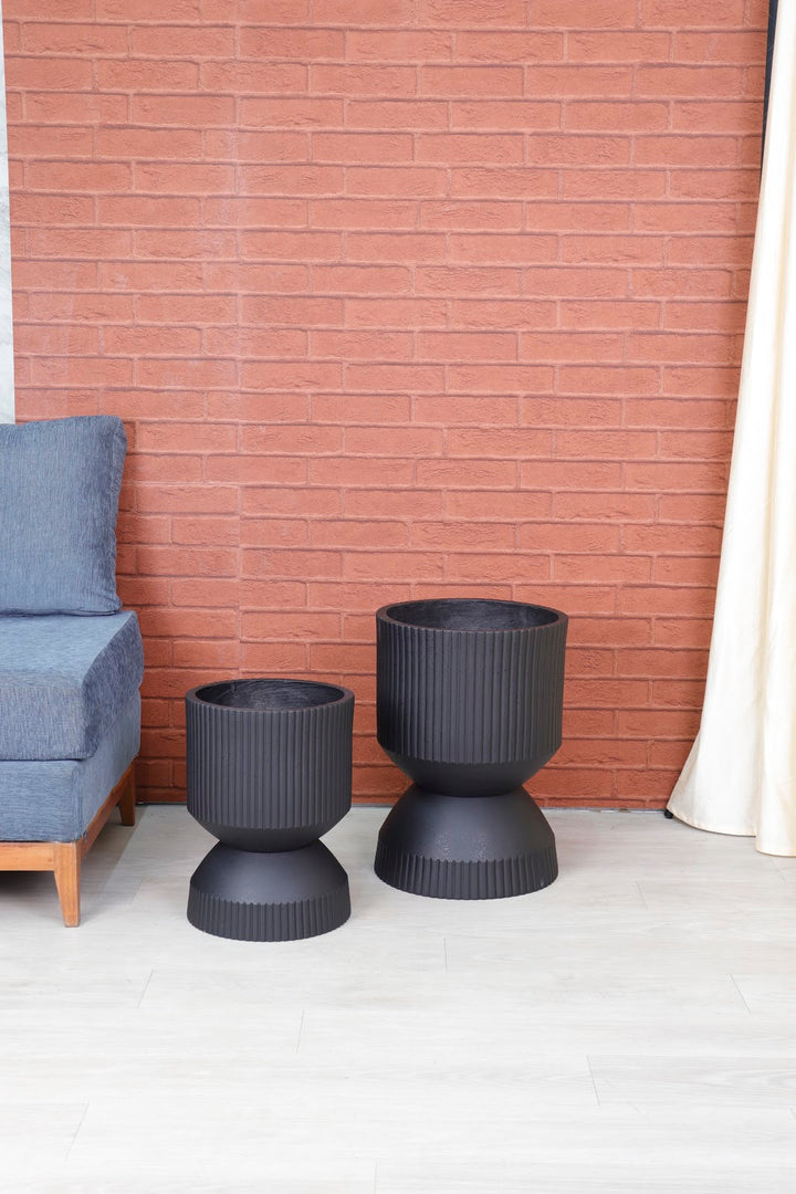 Expobazaar Ribbed Grey Hourglass Large Planter