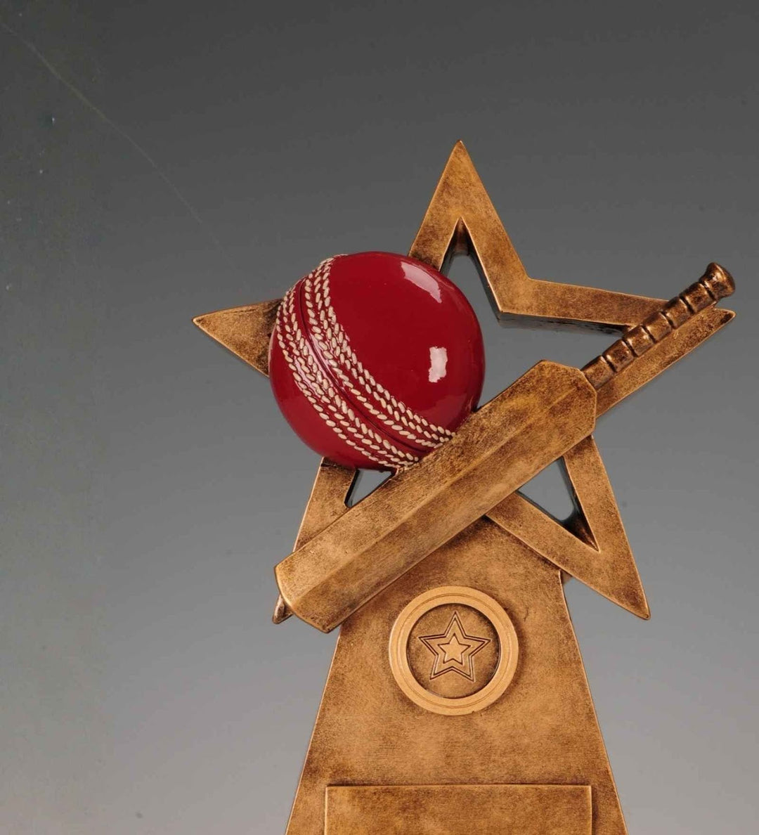 Expobazaar Cricket Trophy Resin Sculpture for Sports Enthusiasts