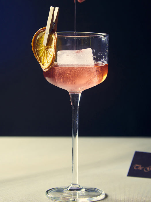 Manhattan Designer Wine Glass in borosilicate glass, 250 ml