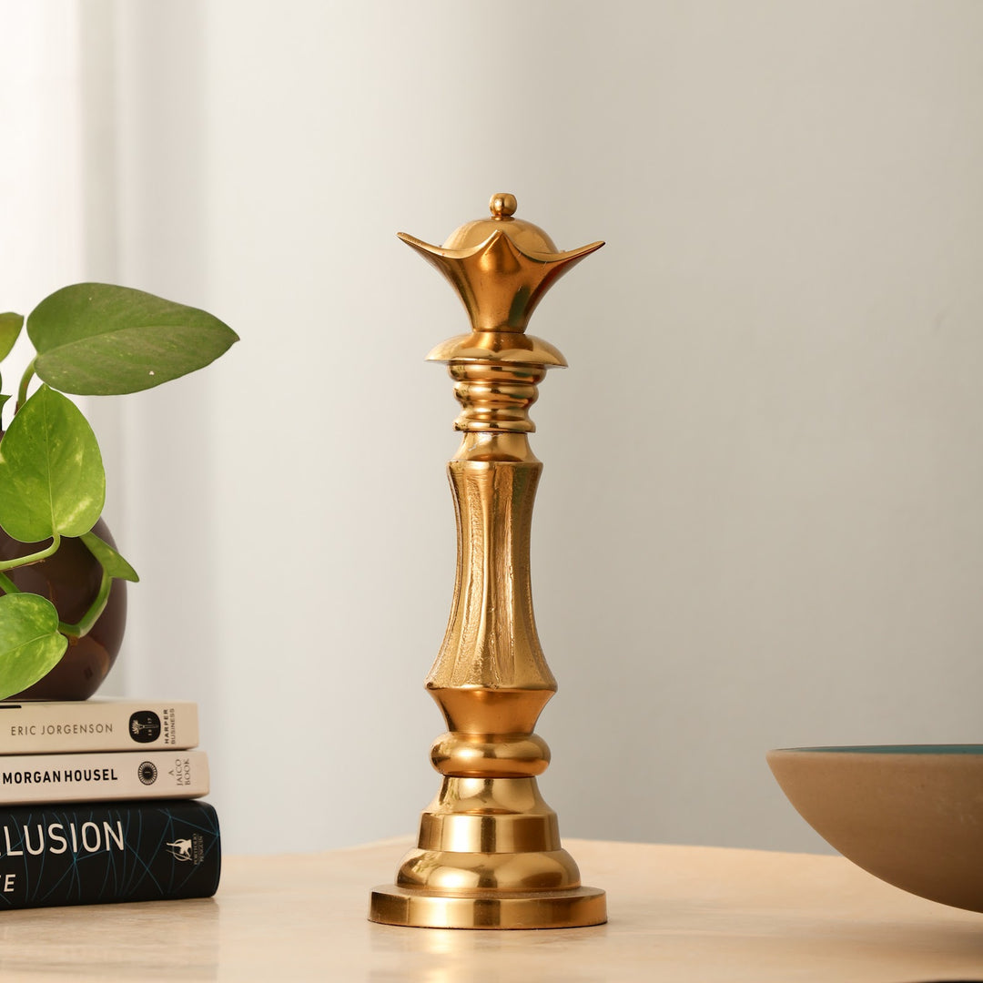 Expobazaar Regina Victoris Gold Queen Chess