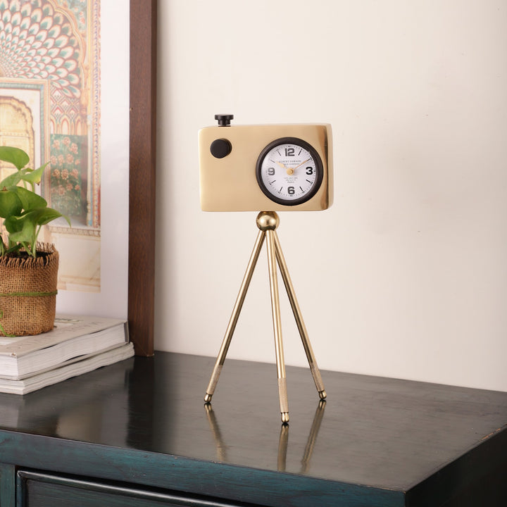 Expobazaar Cameratic Clock in Gold
