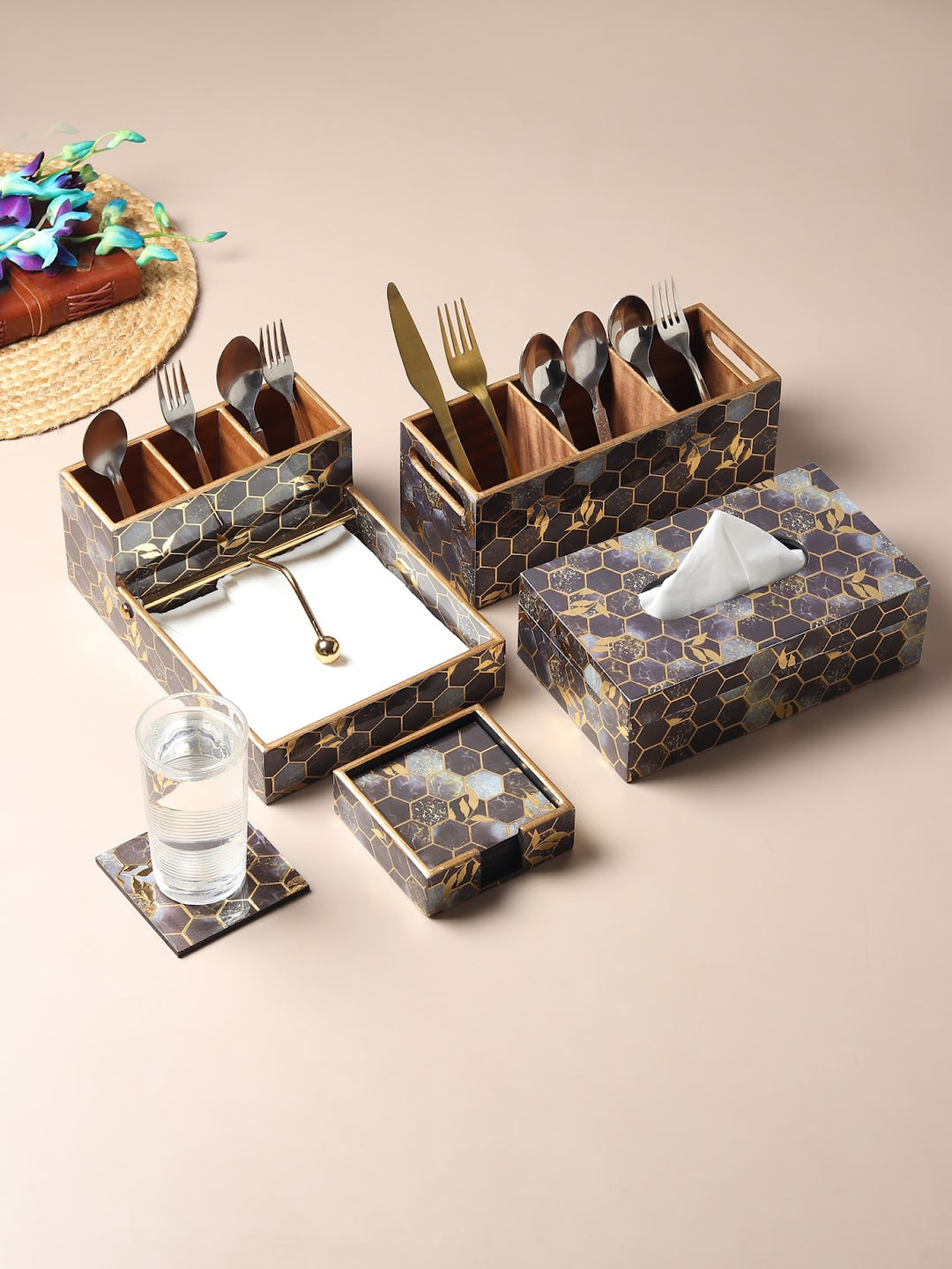 Expobazaar Gilded Hive Tissue Box