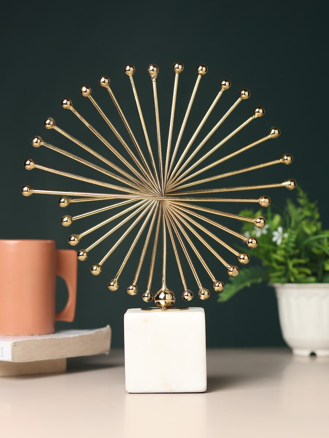 Expobazaar Spinfinity Sculpture in Gold