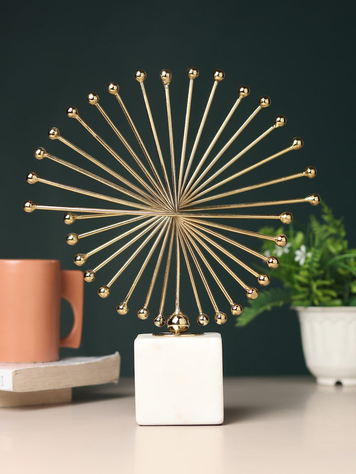 Expobazaar Spinfinity Sculpture in Gold
