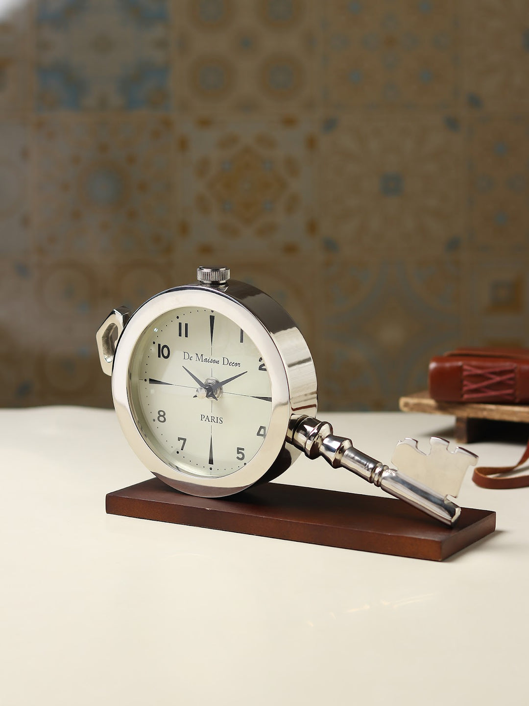 Expobazaar Areios Table Clock In Silver