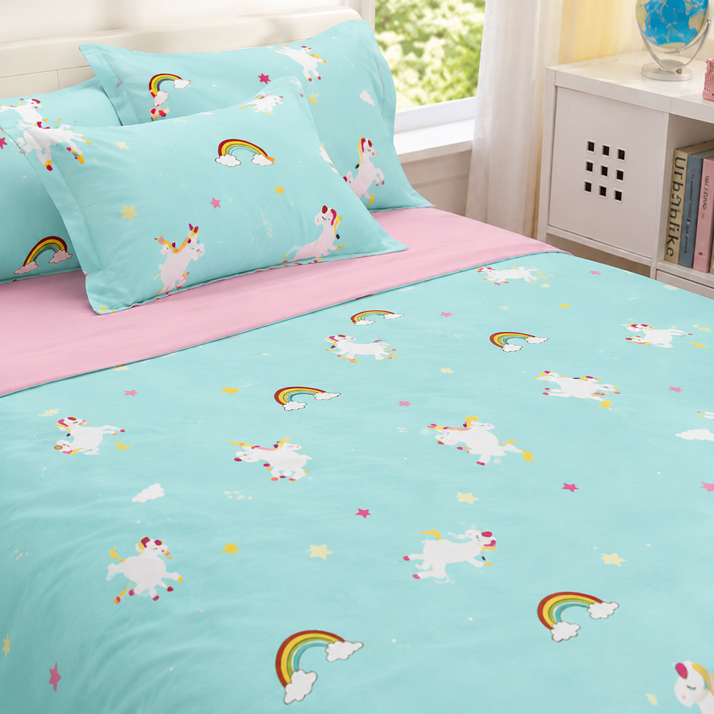 Kids Happy Animal Print Bedsheet