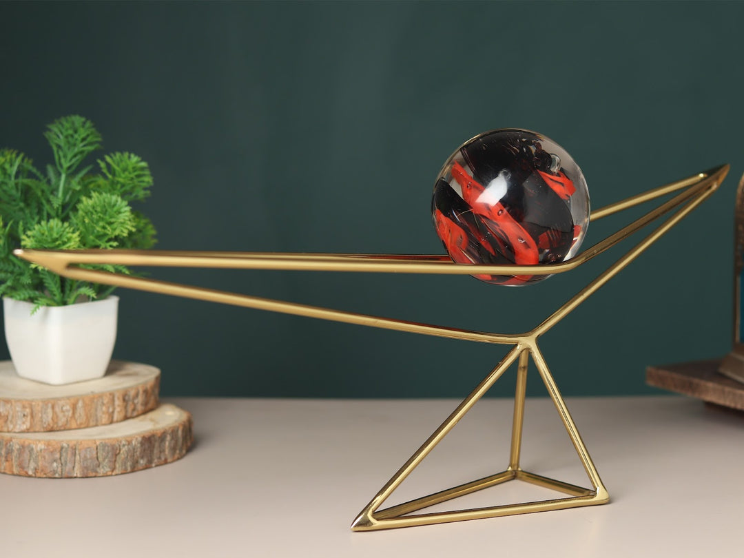 Expobazaar Orbs Triangular Nexus With Red Ball