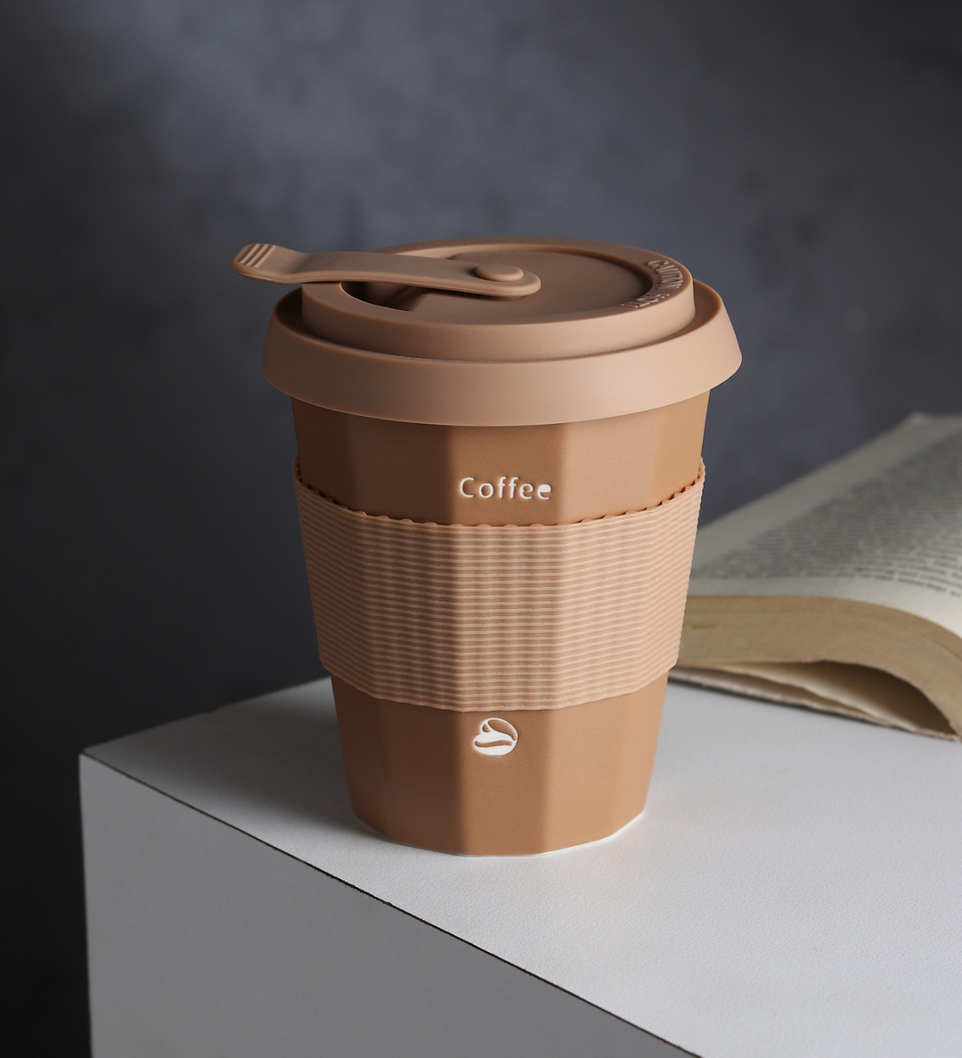 Milo Happy Ceramic Coffee Tumbler with Lid and Strap Brown view 1